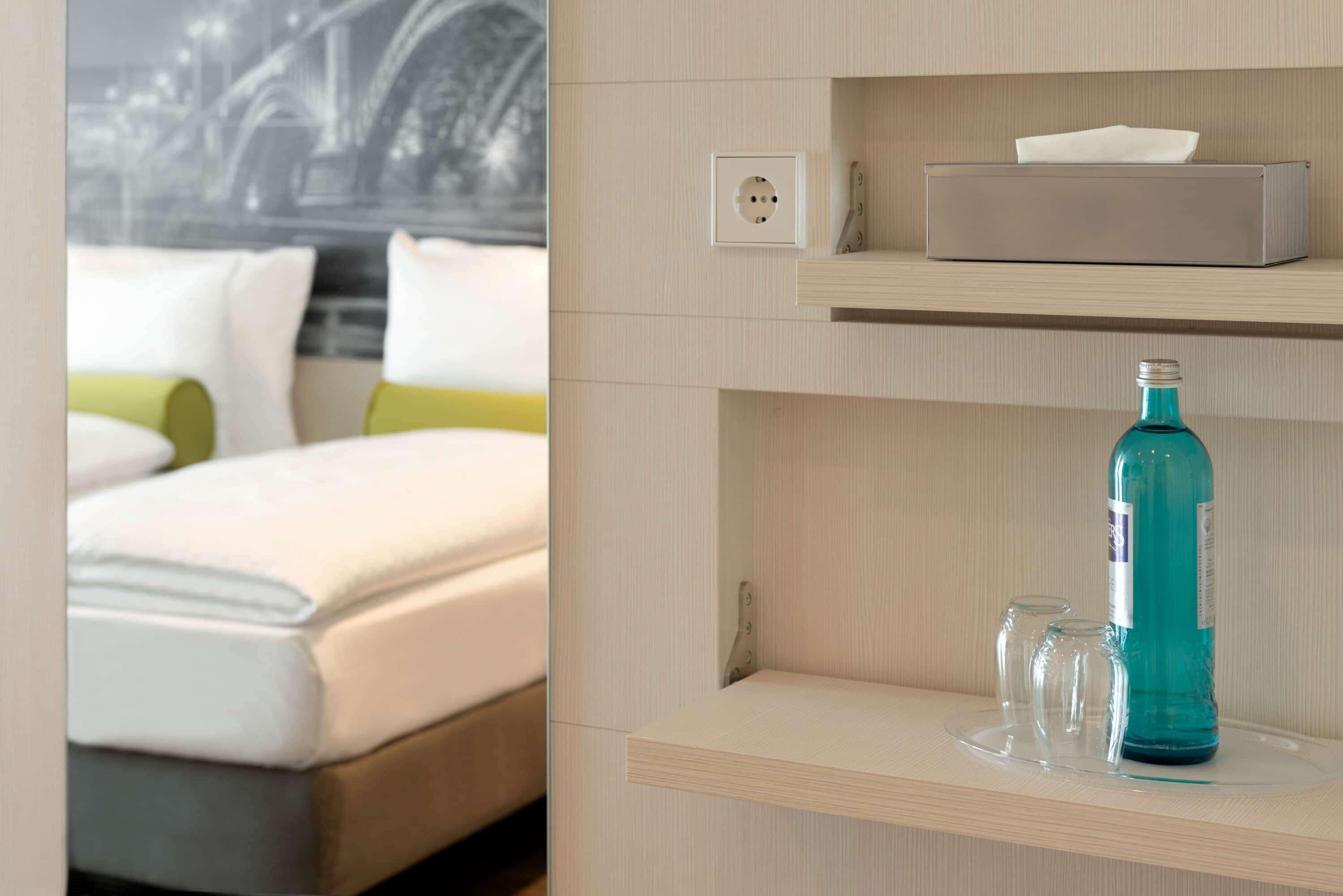 Super 8 By Wyndham Mainz Zollhafen Ξενοδοχείο Εξωτερικό φωτογραφία