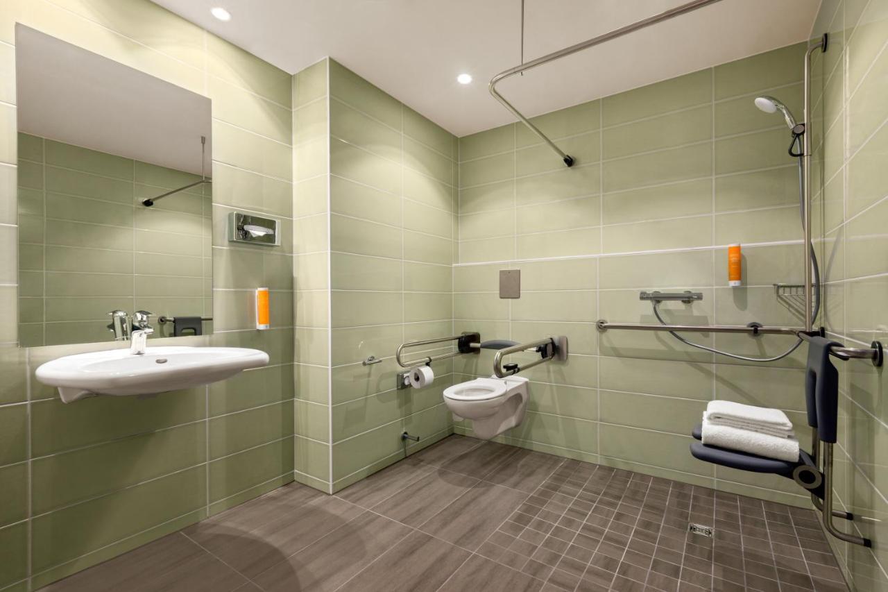Super 8 By Wyndham Mainz Zollhafen Ξενοδοχείο Εξωτερικό φωτογραφία